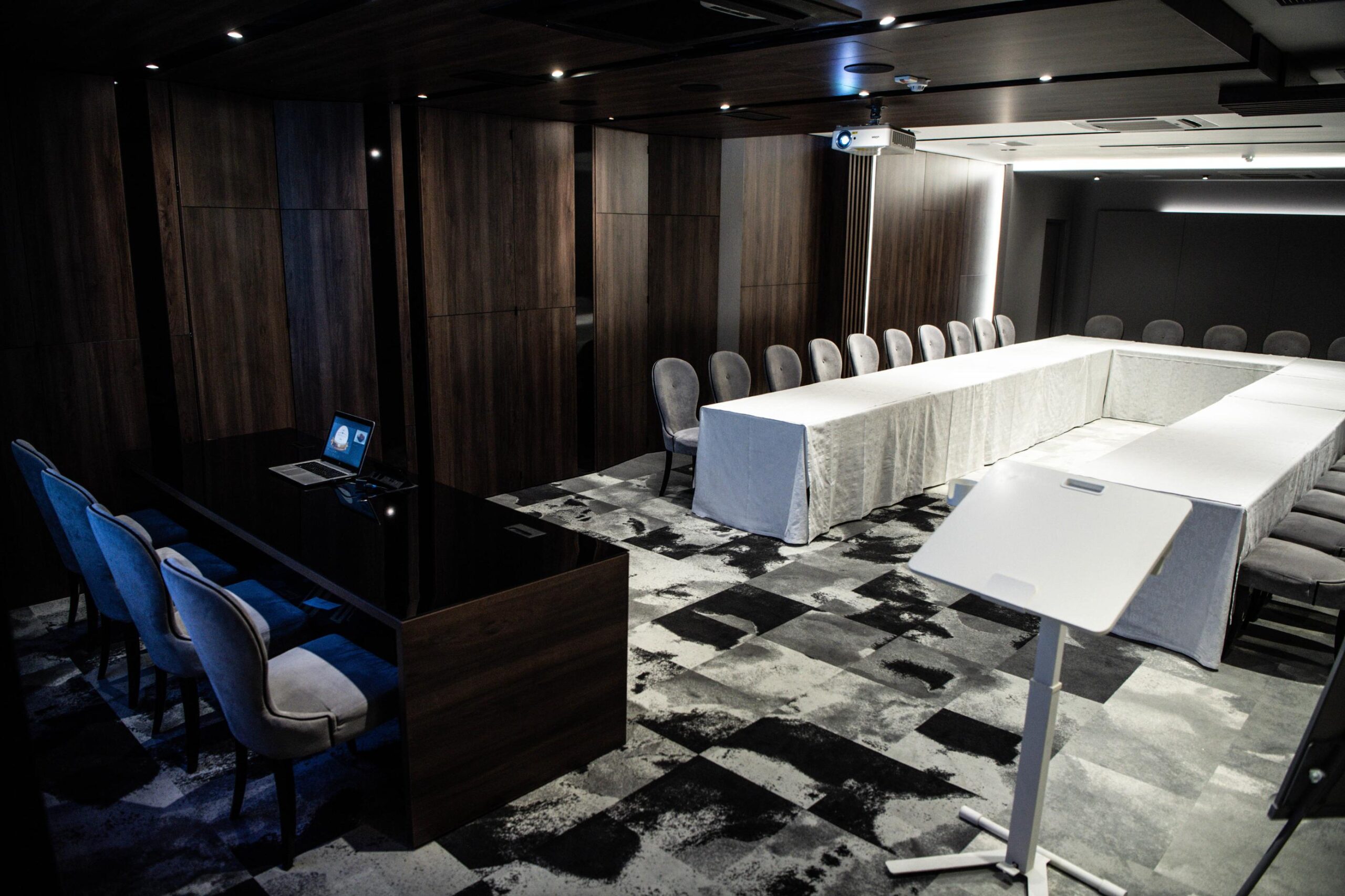 Conference room gallery 4