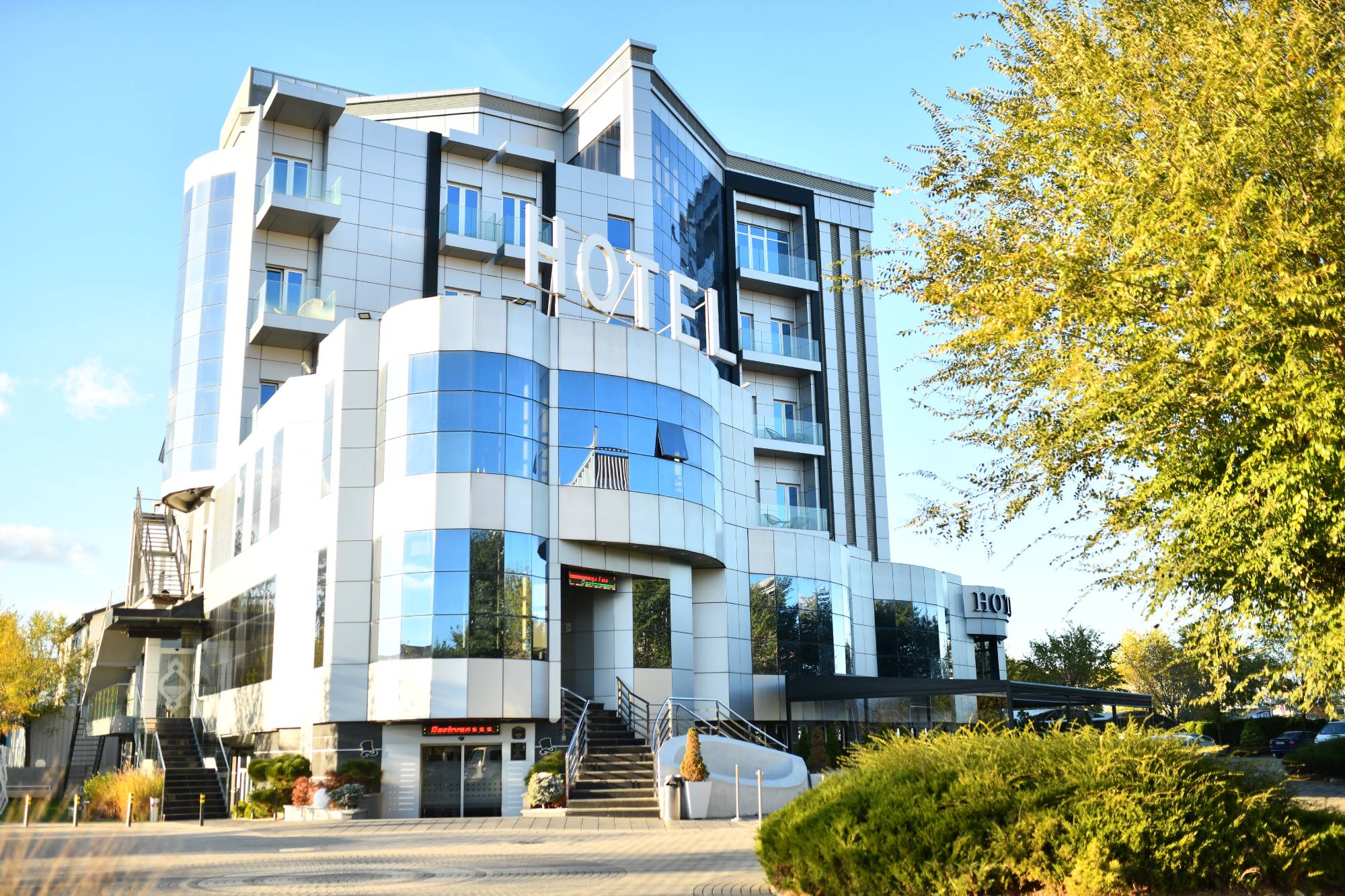 A premier hotel, restaurant and wedding venue in Kragujevac.